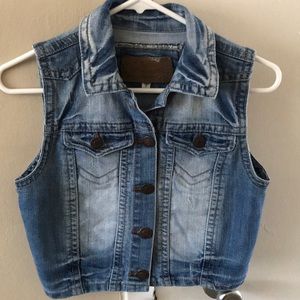 DENIM VEST